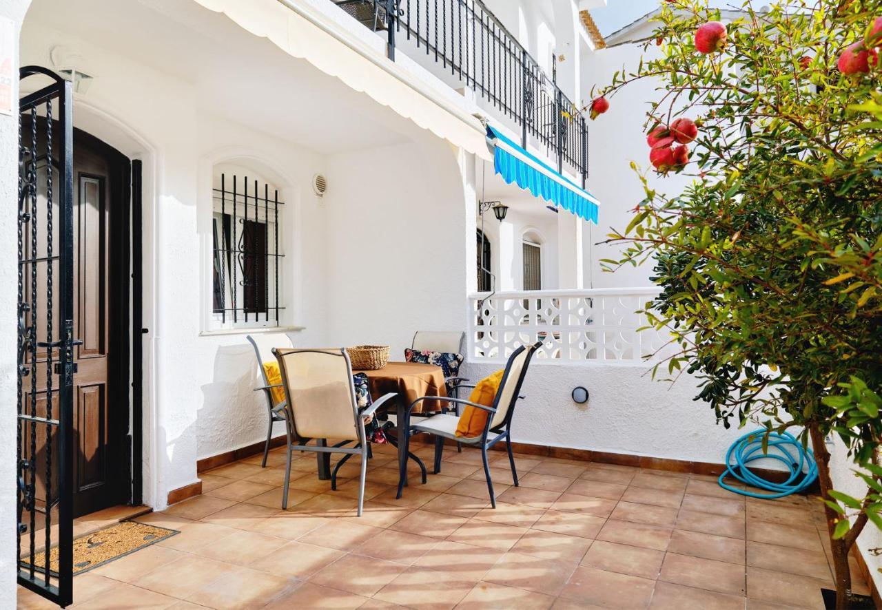 Family Bungalow La Zenia Beach Dehesa de Campoamor  Екстер'єр фото